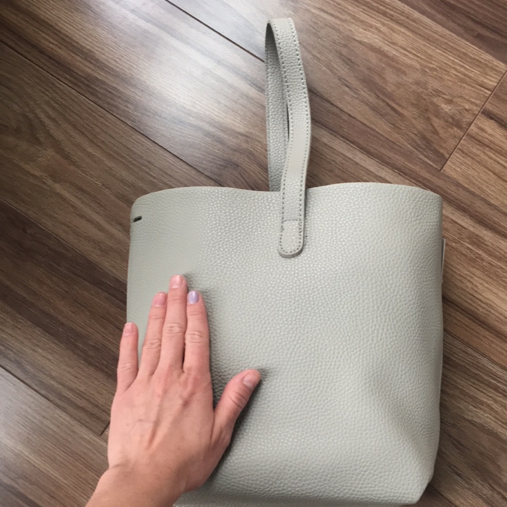 Gray handbag tote purse with shoulder strap - Picture 7 of 8